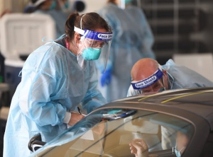 What's the difference between mutations, variants